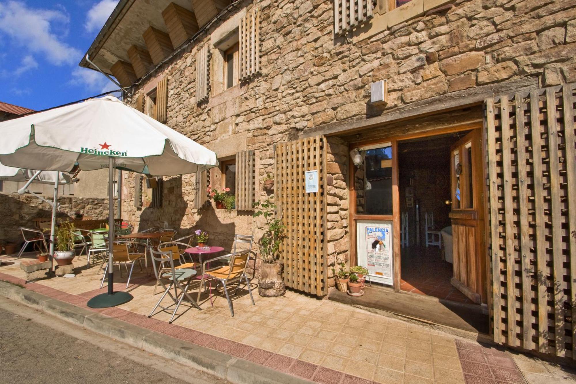 Hotel Rural Casa De Las Campanas Salinas De Pisuerga Exterior photo